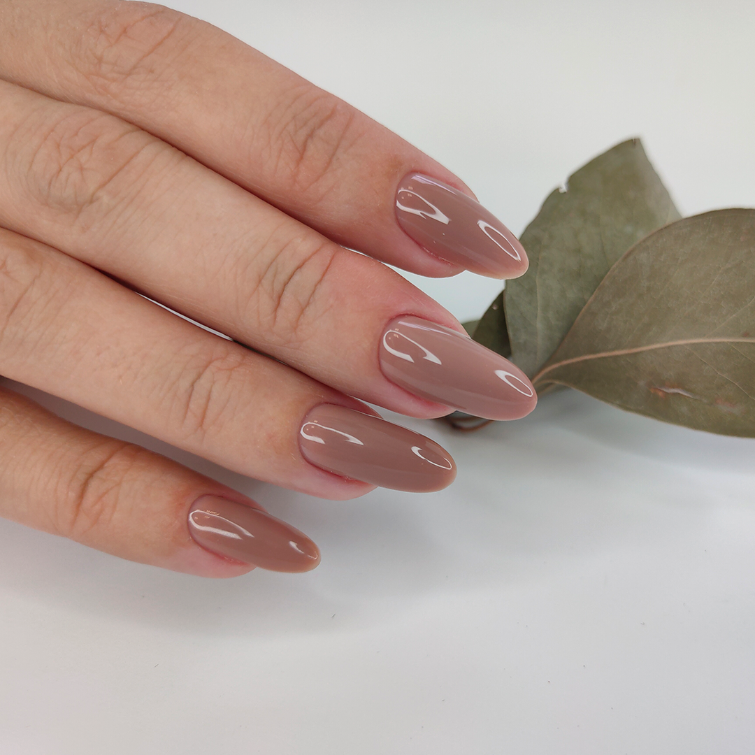 Деловой маникюр для офиса: как подобрать аккуратный стильный вариант