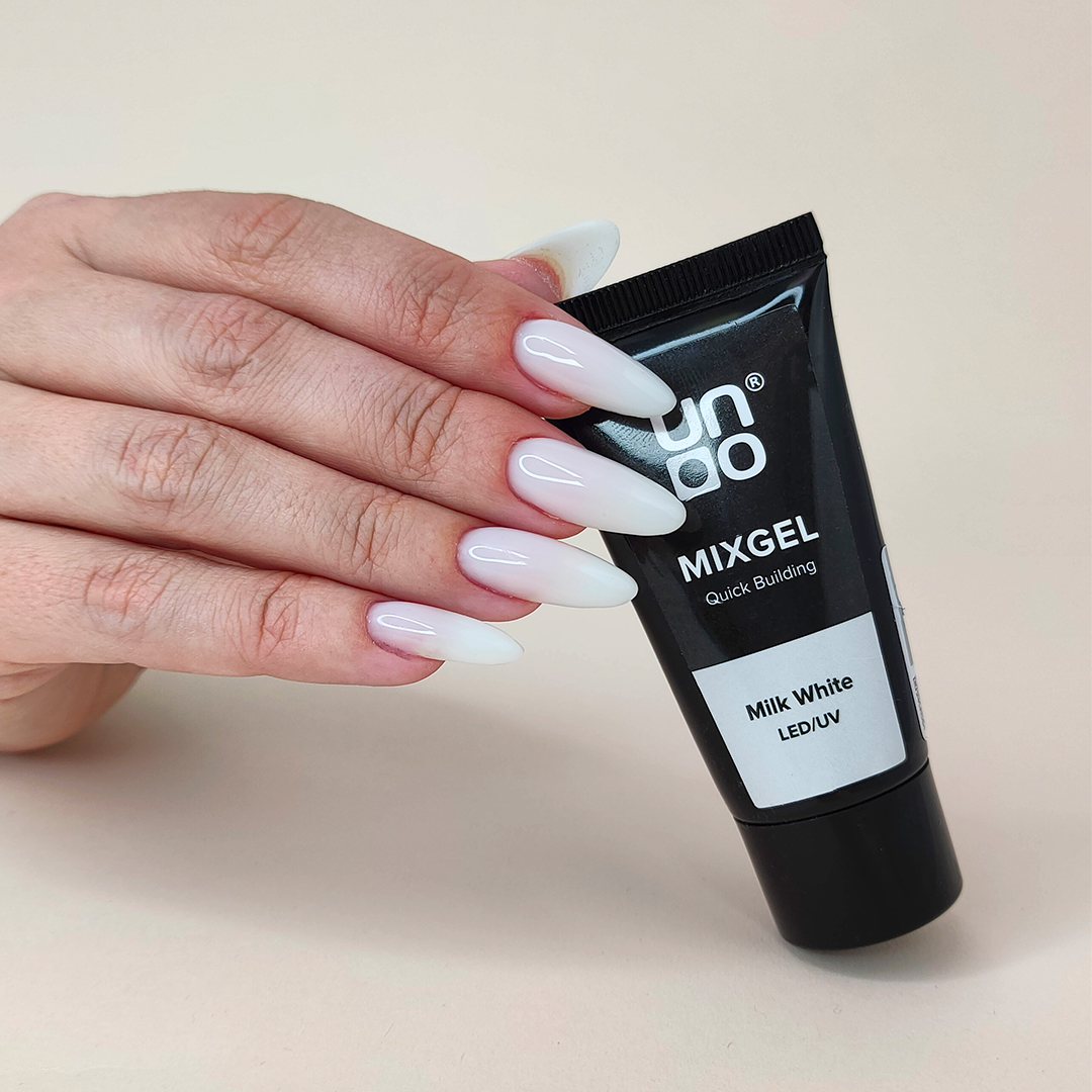 Гели разной степени вязкости. В чем отличие и как выбрать гель для наращивания и укрепления ногтей?