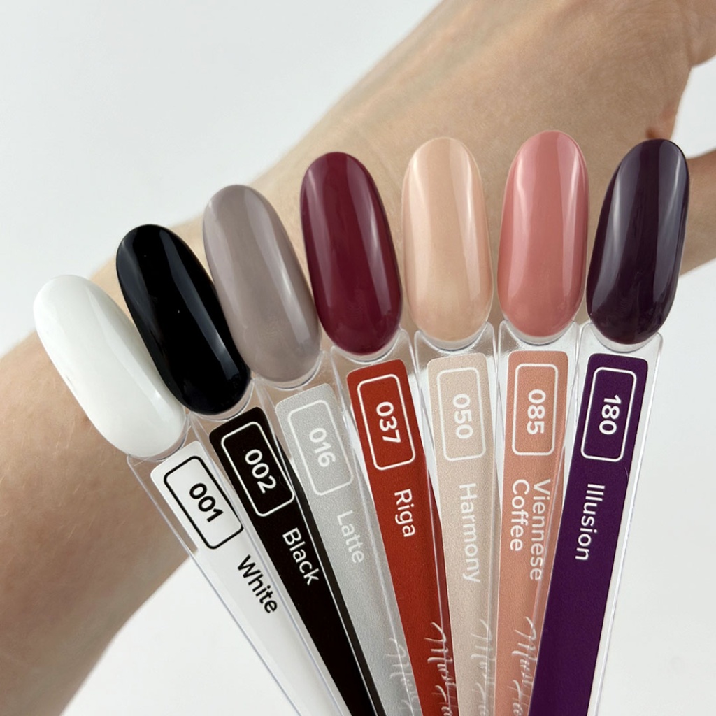 casual2.jpg casual2.jpg