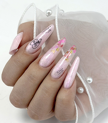 unicorn_nails_350.jpg